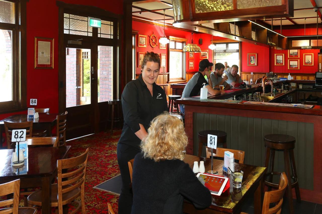 Kermandie Hotel Port Huon ภายนอก รูปภาพ