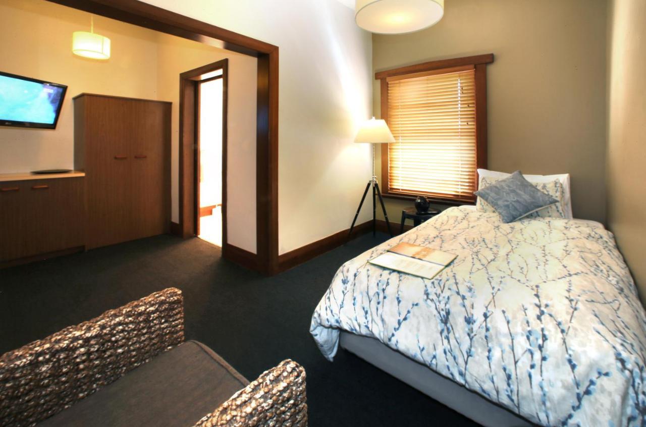 Kermandie Hotel Port Huon ภายนอก รูปภาพ