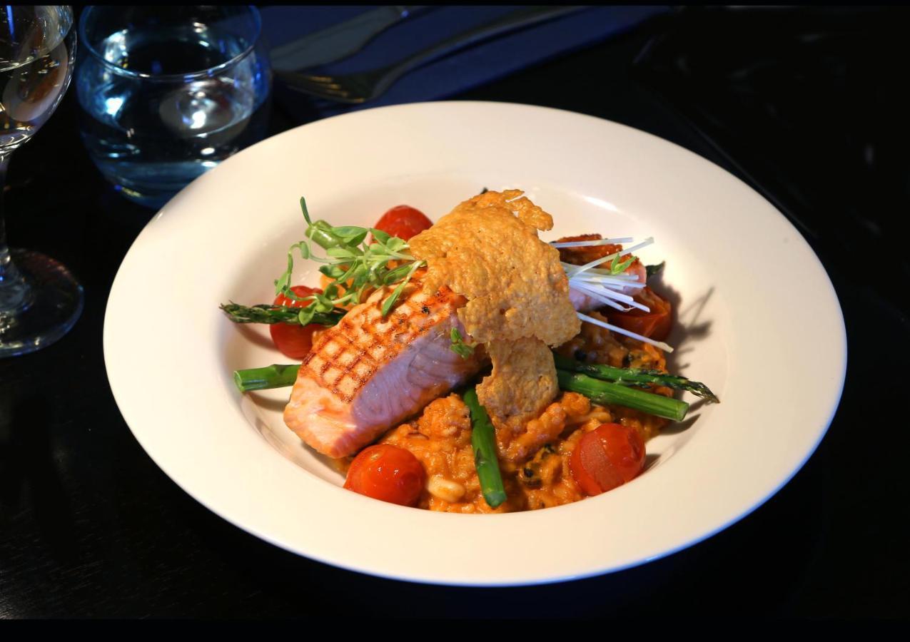 Kermandie Hotel Port Huon ภายนอก รูปภาพ