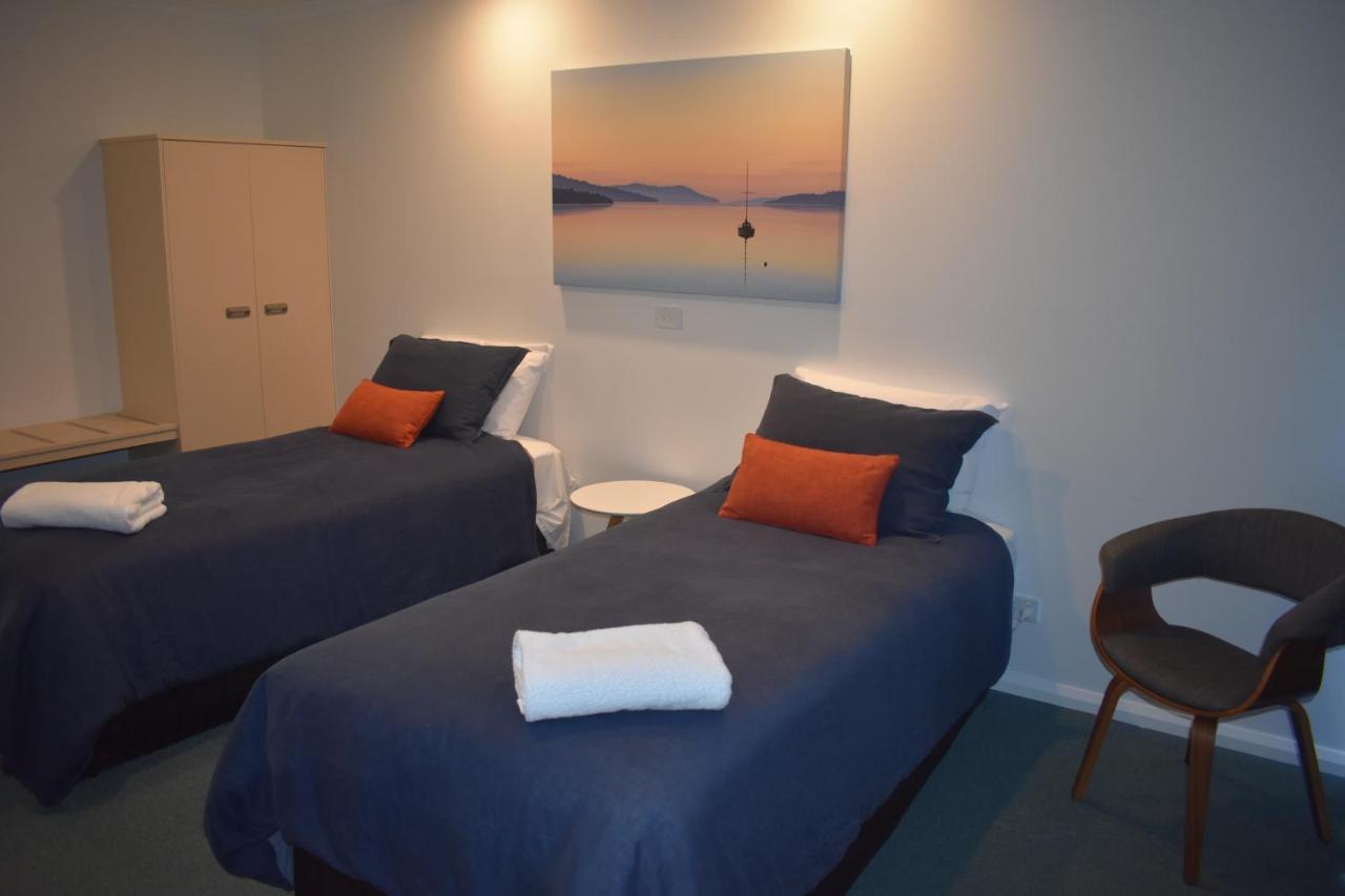 Kermandie Hotel Port Huon ภายนอก รูปภาพ